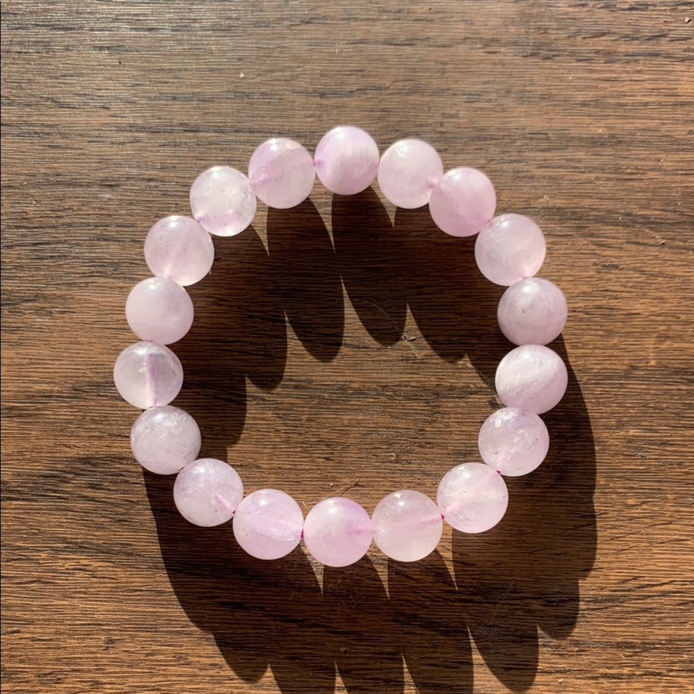 Madagascar lavender rosequartz, handmade Beaded Bracelet